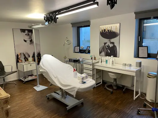 Foto von Aesthetik PUR - Praxis für vitale Schönheit & Gesundheit