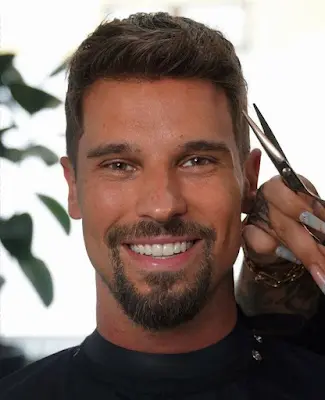 Foto von AP Art Attack Hairsystem - Zweithaarspezialist