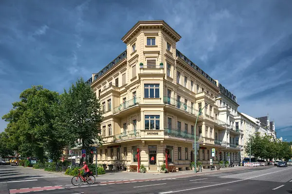 Foto von Facharztpraxis Dr. Clemens Walter – Plastische & Ästhetische Chirurgie, Handchirurgie