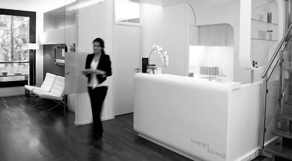 Foto von S-thetic Köln | Schönheitschirurgie & Ästhetische Behandlungen