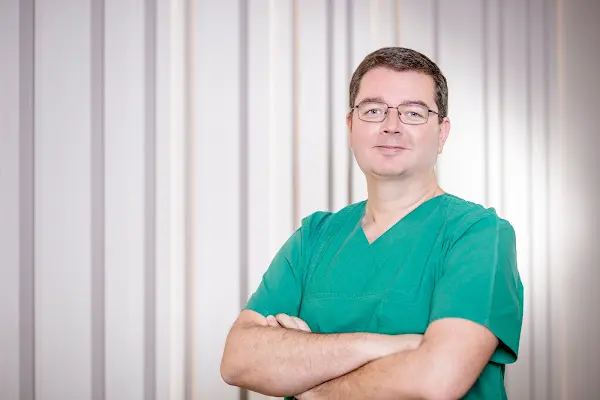 Foto von Trichotransplant Dr. Finner Haartransplantation Haarmedizin- Lanuwa Schönheitsklinik